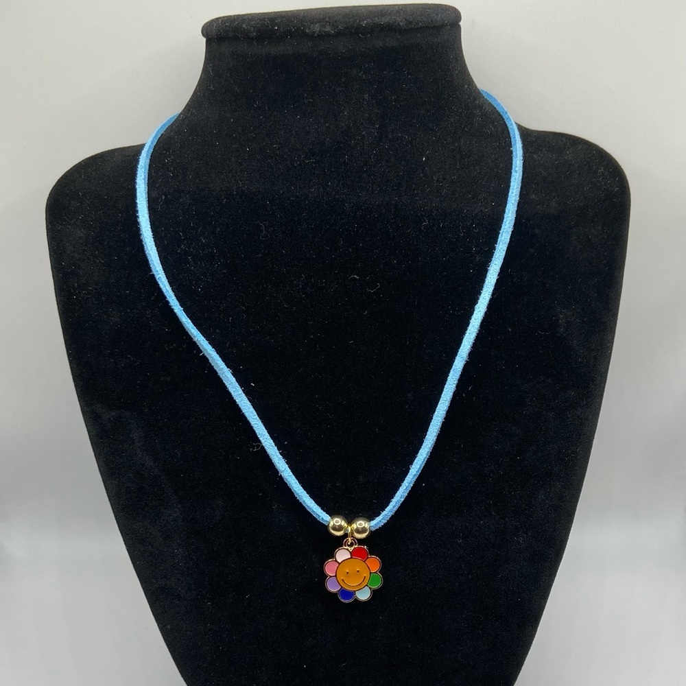 Daisy Flower Smiley Happy Face Faux Leather String Cord Charm Necklace